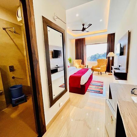 Ganges Blossam - A Four Star Luxury Hotel & Resort Haridwar Exterior photo