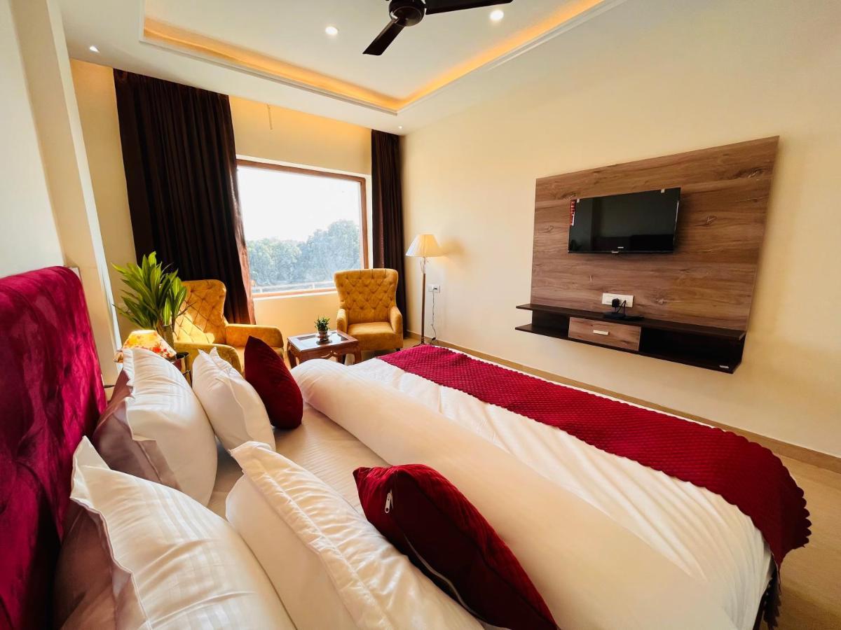 Ganges Blossam - A Four Star Luxury Hotel & Resort Haridwar Exterior photo